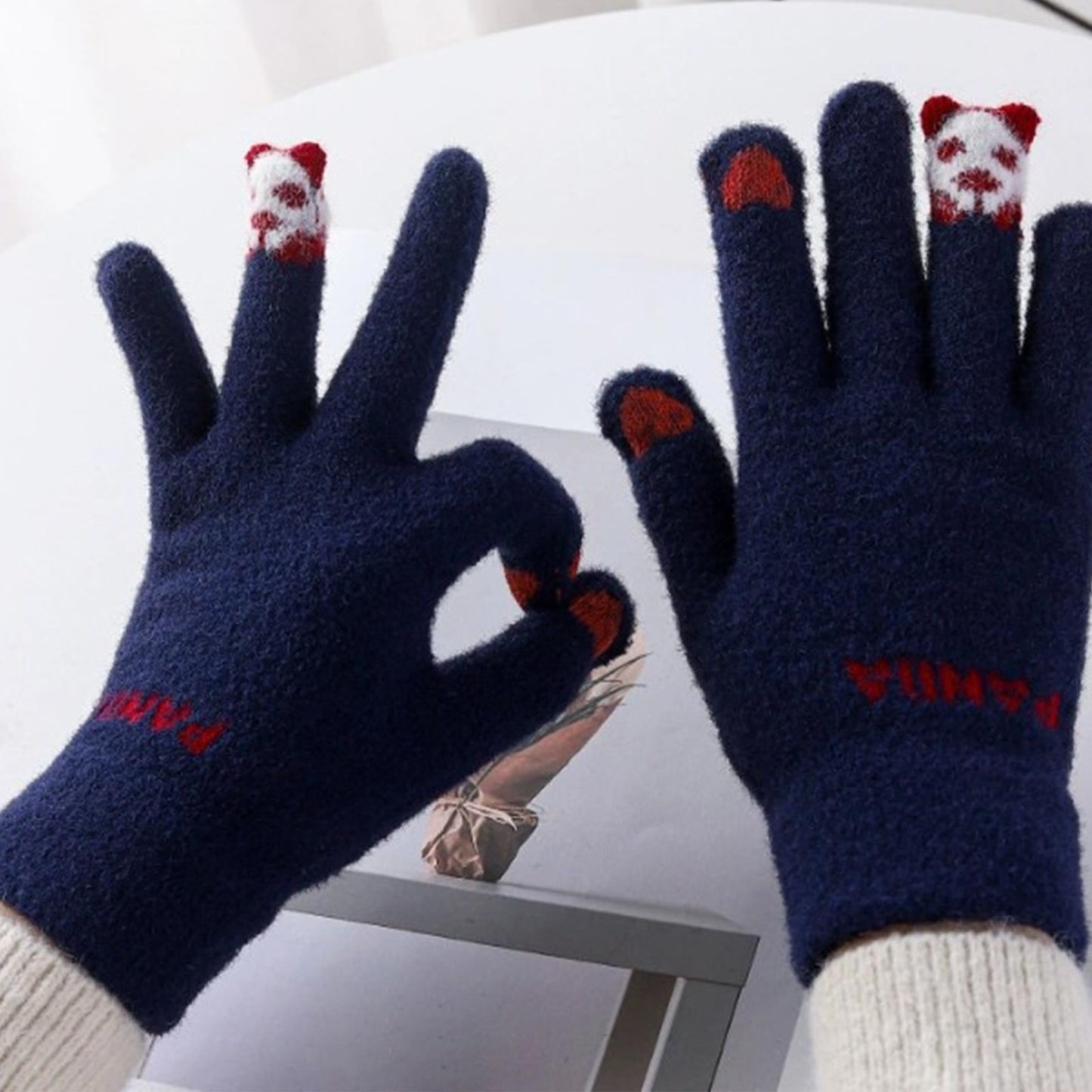 Cute Red Panda Plush Touch Screen Gloves,Women Winter Warm Cozy Soft Thick Fleece Fluffy Fuzzy Touchscreen Gloves Panda,Thermal Gloves Winter Plush Gloves,Cycling Knitted, Autumn Girls Cold Resistant
