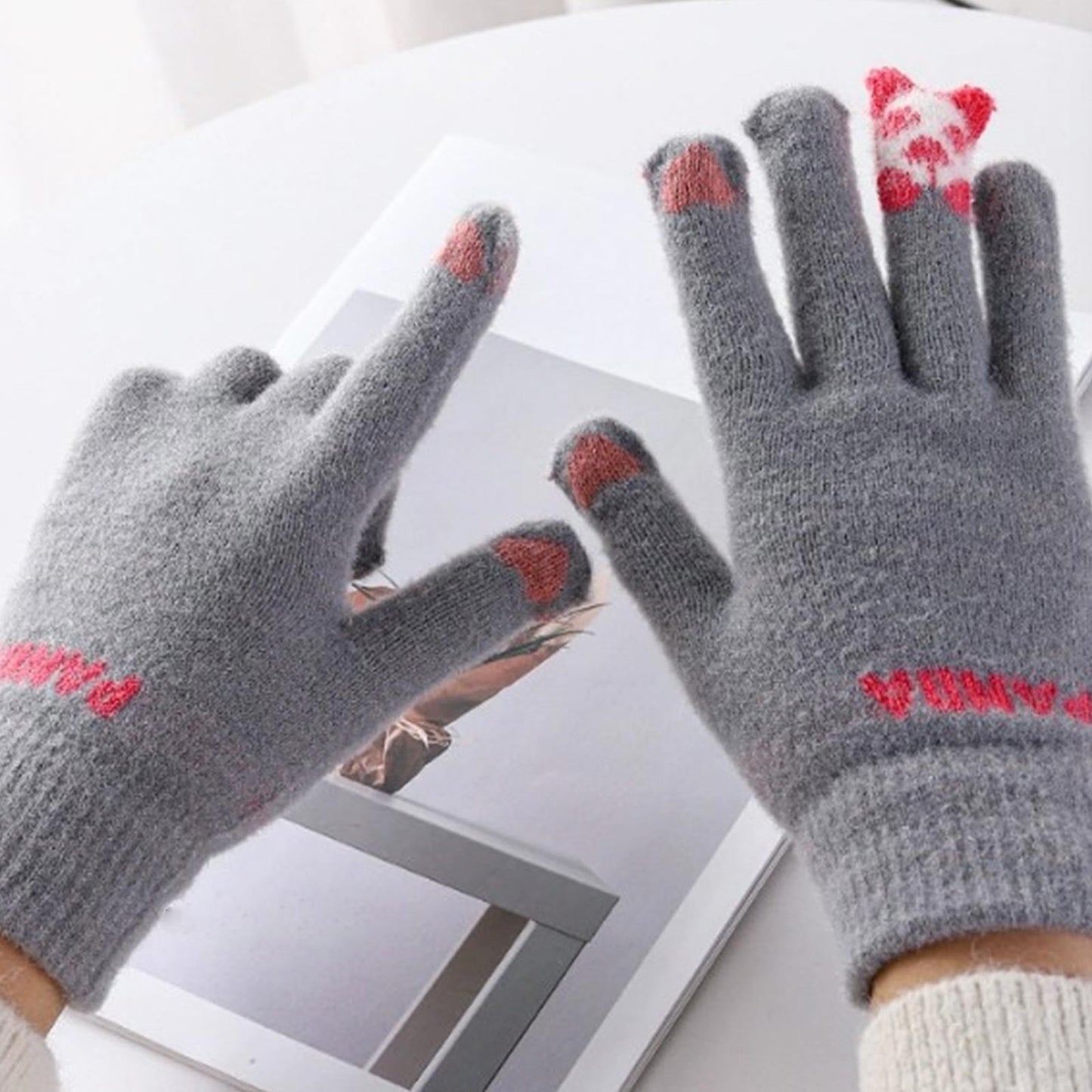 Cute Red Panda Plush Touch Screen Gloves,Women Winter Warm Cozy Soft Thick Fleece Fluffy Fuzzy Touchscreen Gloves Panda,Thermal Gloves Winter Plush Gloves,Cycling Knitted, Autumn Girls Cold Resistant