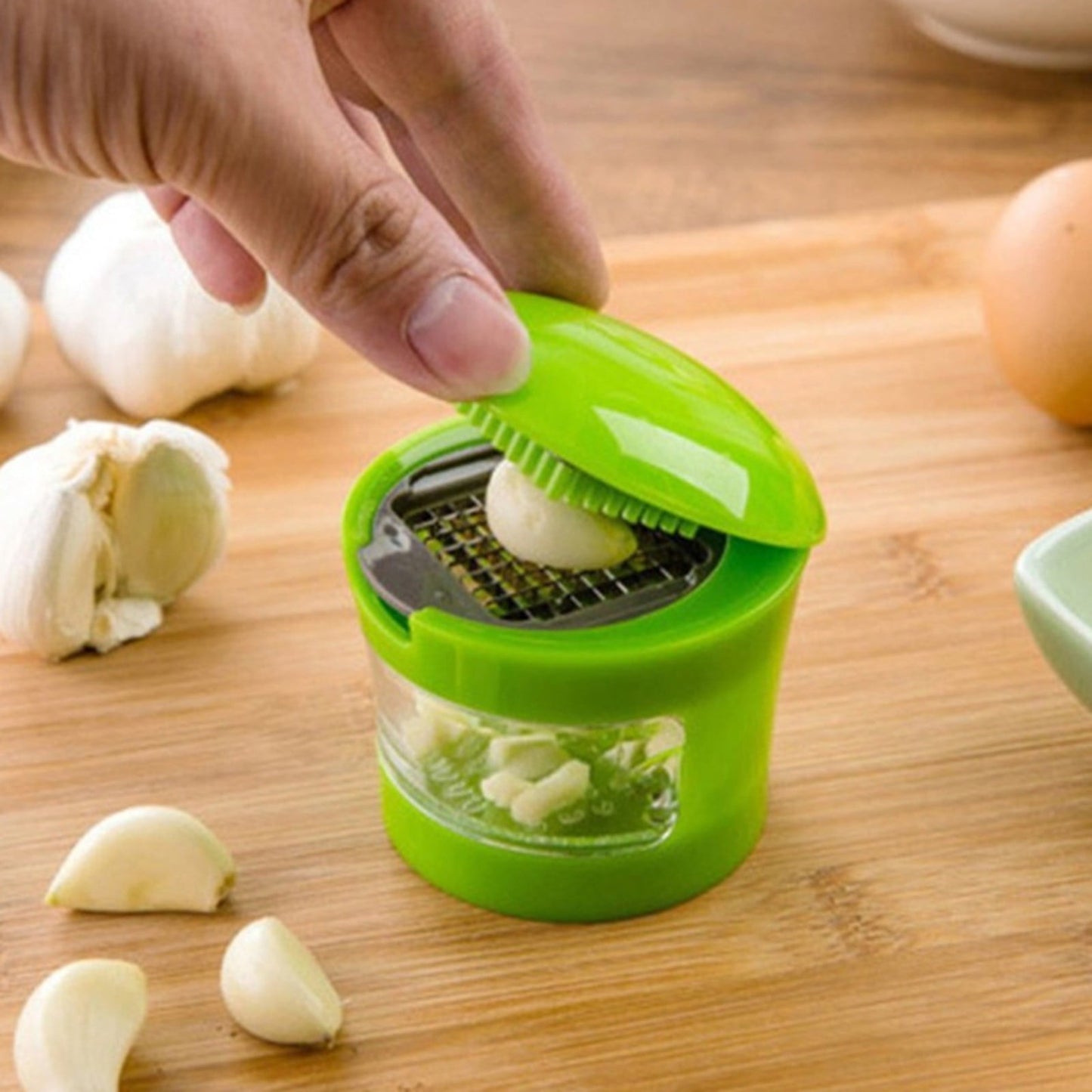 Garlic Twister Stainless Steel Multifunctional Garlic Press, Garlic Press,Garlic Presses, Garlic Crusher;Manual Mincer, Slicer & Grater - Essential Kitchen Gadget For Home And Restaurant Use
