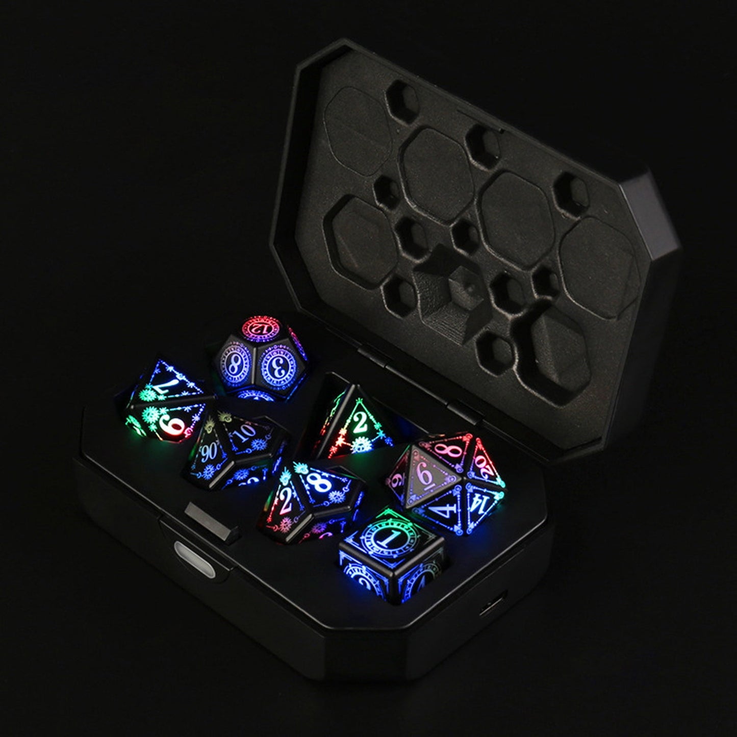 Light up DND Dice, Dice Set D&D Dungeons and Dragons Dice, LED Dice Set D&D Rechargeable, Light Up D&D Dice Set with Charging Box LED RGB Polyhedral Role Playing Dice Set 7 PCS Flashing Glowing Dice