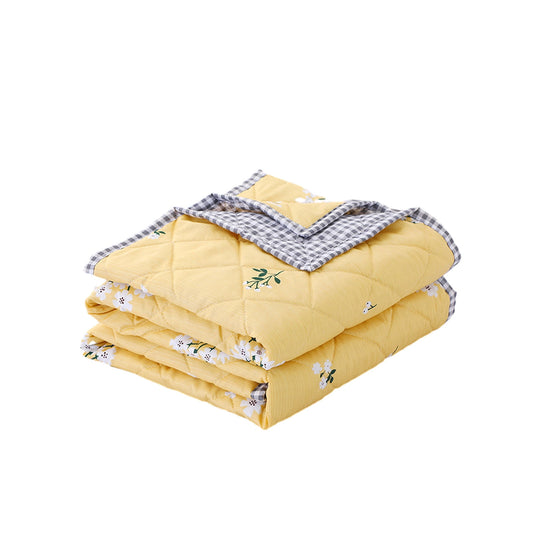 Buodes Summer Cooler Quilt Yellow Lightweight Ice Blanket, Free Size