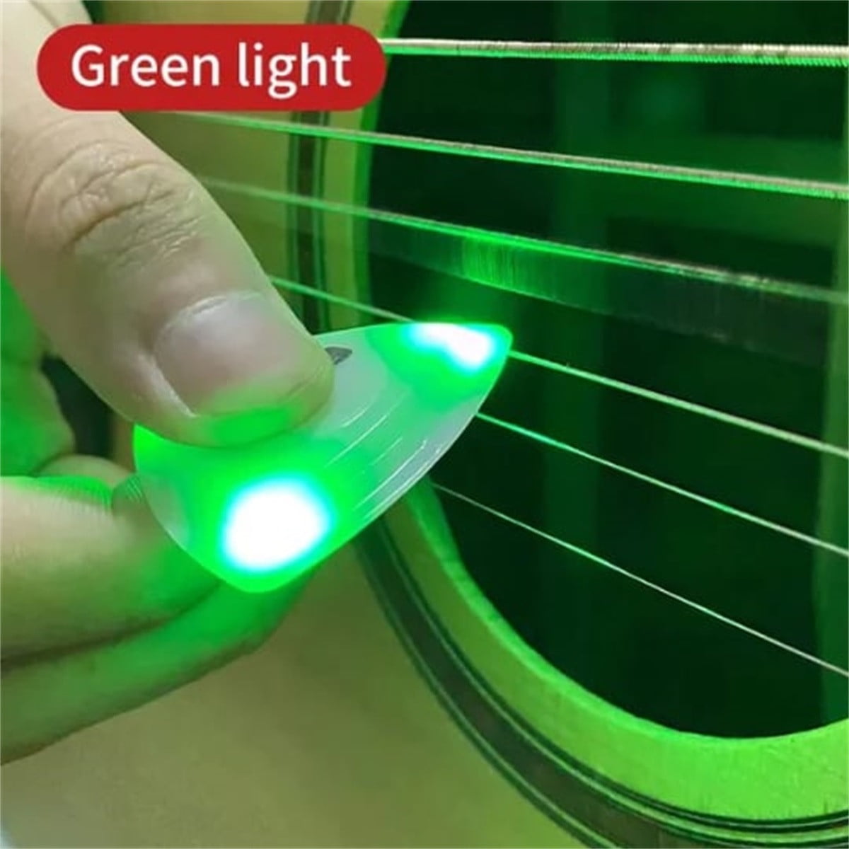 CELNNCOE Beat Picks - Beatpicks Light up Guitar Pick, Dazzling Colourful Illuminated Guitar Plectrum,Personalized Auto LED Glowing Pick for Enhanced Stage Performance,1PCS