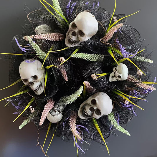 Rdeuod Holiday Black Mesh Skull Head Wreath Simulation Wreath Ghost Festival Party Decoration Props,Holiday Decor,blue